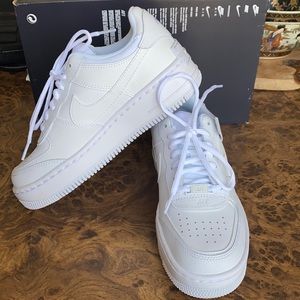 NIKE AIR FORCE 1 SHADOW